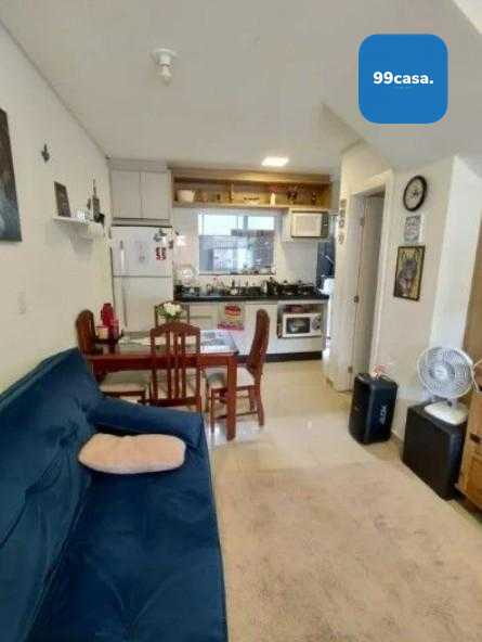 Sobrado Semi Mobiliado à Venda em Itapema do Norte, Morretes P...