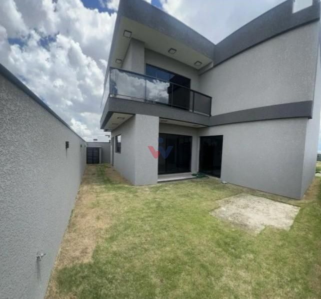 Sobrado Novo com 3 Suítes em Condomínio Fechado  Conforto, Seg...