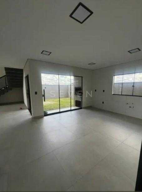 Sobrado Novo com 3 Suítes em Condomínio Fechado  Conforto, Seg...