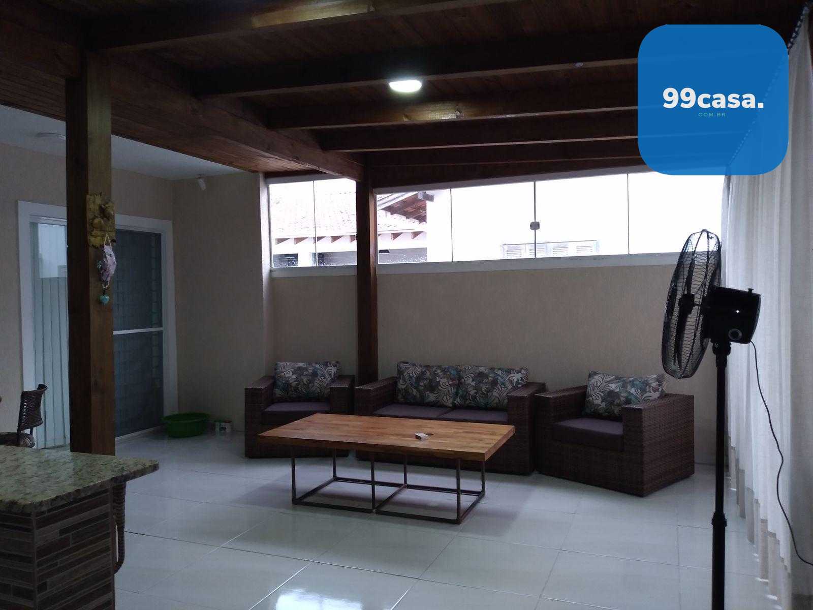 Casa Completa em Guaratuba com Móveis Planejados, Churrasqueir...