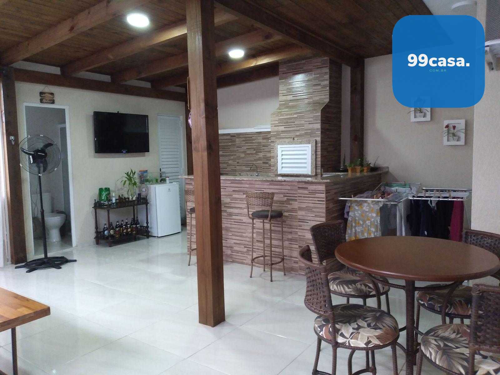 Casa Completa em Guaratuba com Móveis Planejados, Churrasqueir...