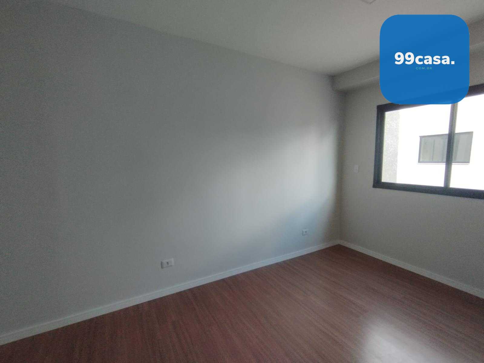 Sobrado Amplo e Moderno com Diferenciais à Venda no Bairro Ube...