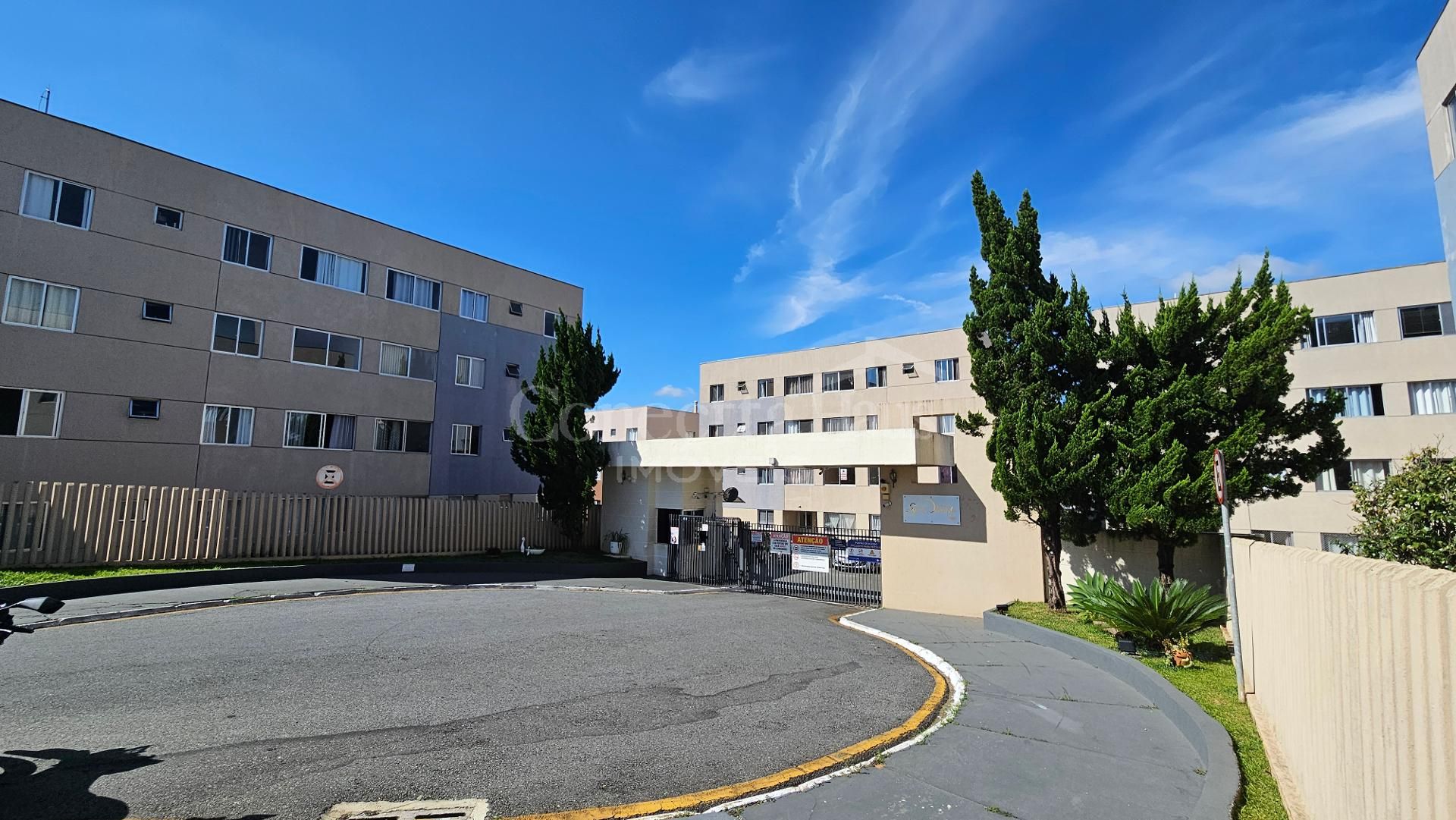 Apartamento 3 Quartos no Centro de Araucária com Condomínio Co...