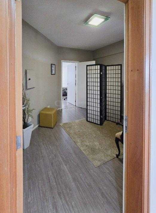 Sala Comercial 32m  no Medical Arts Building  Centro   Alto da XV