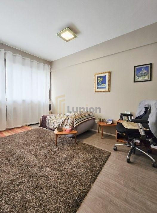 Sala Comercial 32m  no Medical Arts Building  Centro   Alto da XV