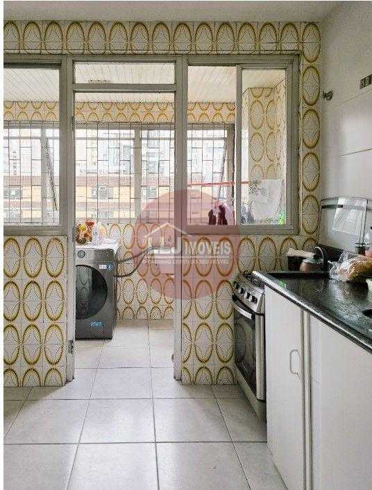 Apartamento 70m  no Edifício Sabrina  2 quartos, ótima localização