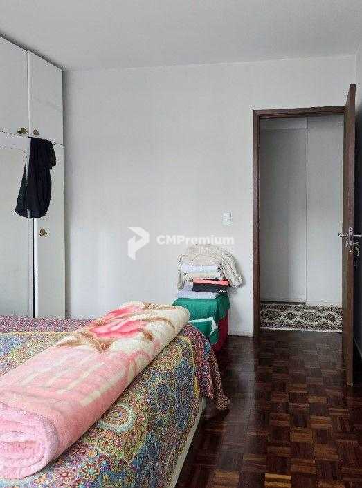 Apartamento 70m  no Edifício Sabrina  2 quartos, ótima localiz...