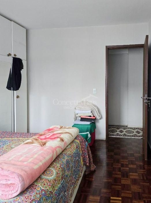 Apartamento 70m  no Edifício Sabrina  2 quartos, ótima localiz...