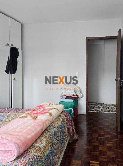 Apartamento 70m  no Edifício Sabrina  2 quartos, ótima localiz...