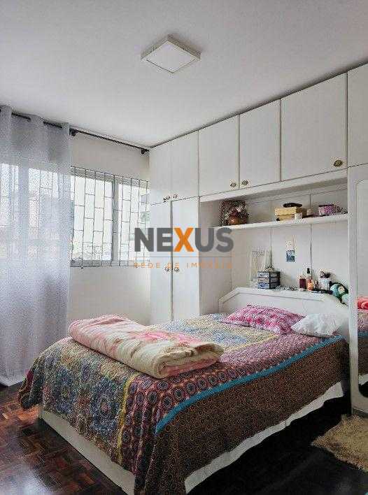 Apartamento 70m  no Edifício Sabrina  2 quartos, ótima localiz...