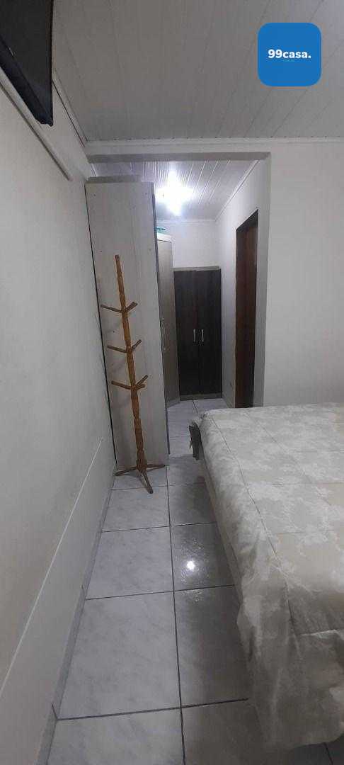 Terreno com Casa e Garagem de 5 Vagas  Conforto e Espaço em Lo...