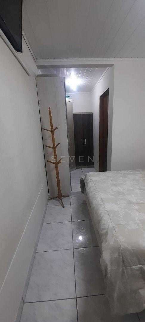 Terreno com Casa e Garagem de 5 Vagas  Conforto e Espaço em Lo...