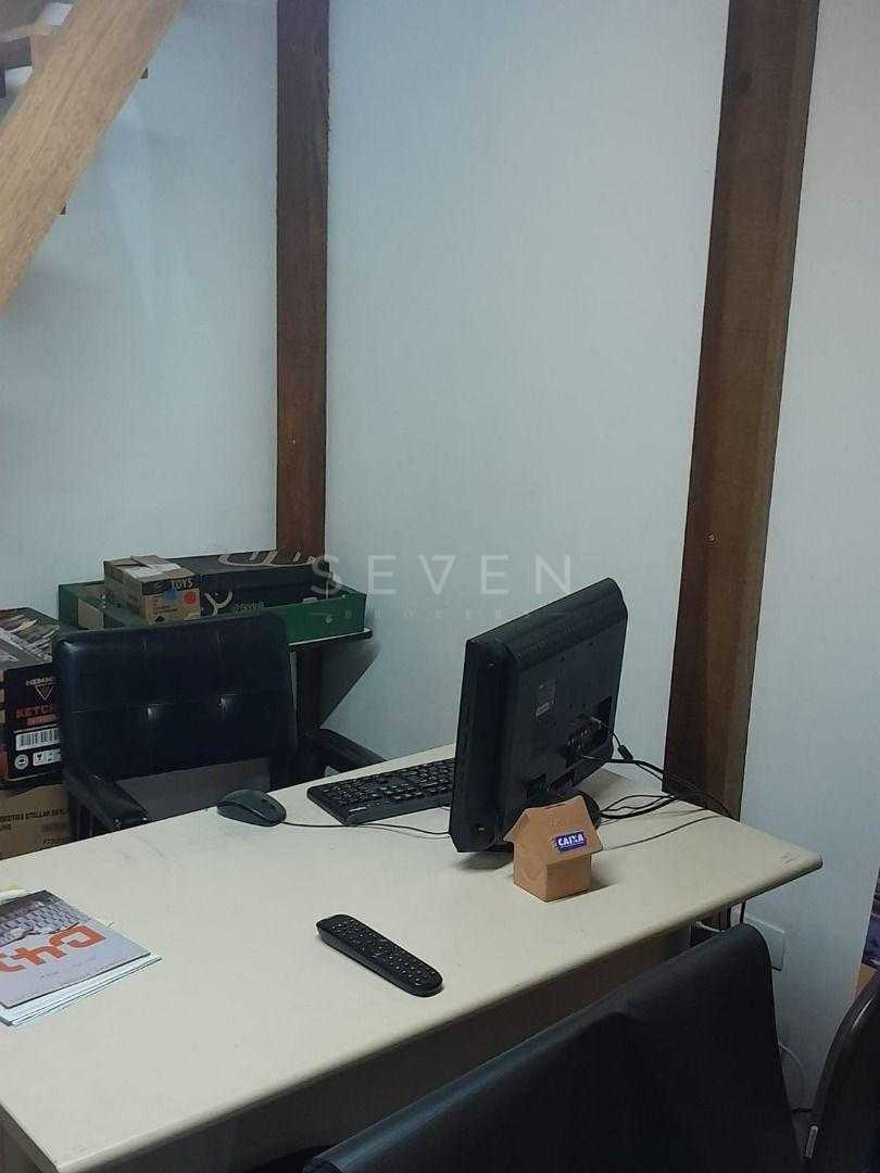 Loja ou Conjunto Comercial de 22m  na Sobreloja do Shopping Ca...