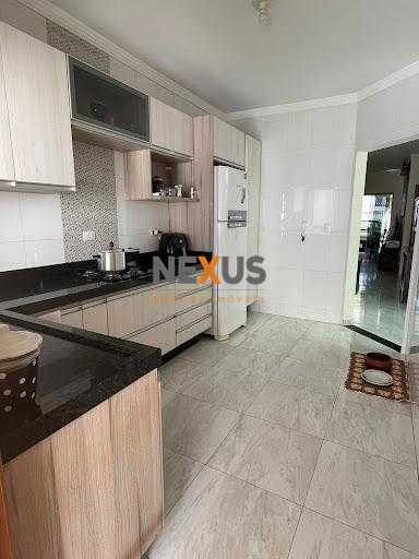 Casa à Venda no Jardim Novo Oásis  3 Dormitórios, Área de Laze...