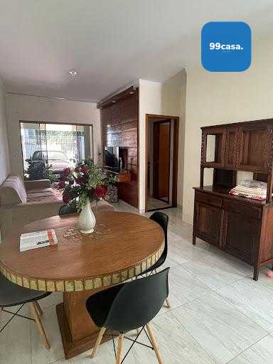 Casa à Venda no Jardim Novo Oásis  3 Dormitórios, Área de Laze...