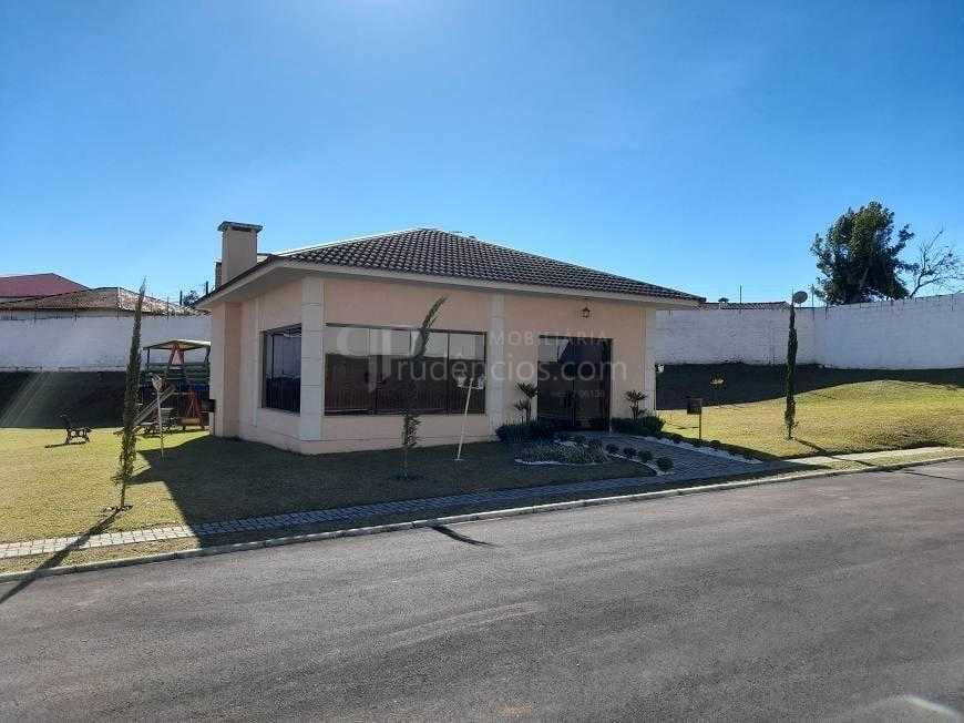 Sobrado Moderno 3 Quartos  1 Suíte  em Condomínio Fechado  Cam...