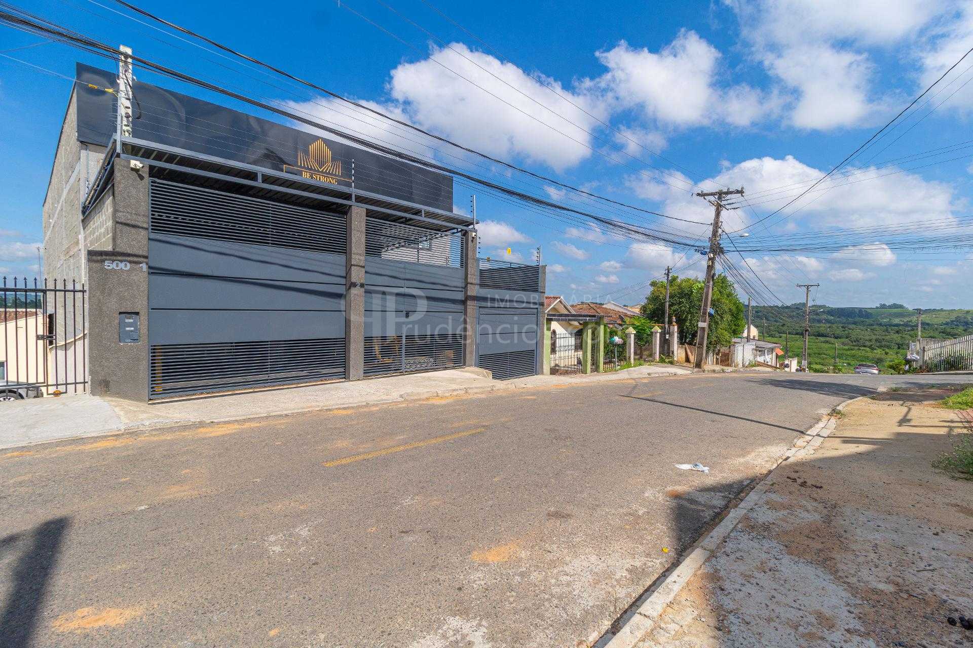 Galpão Industrial Comercial à Venda em Fazenda Rio Grande  587m 