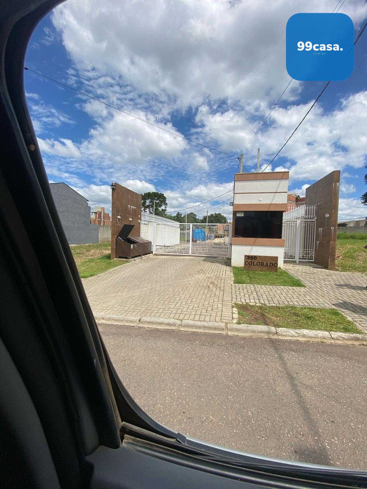 Sobrado Novo em Condomínio Fechado no Umbará com Acabamentos P...