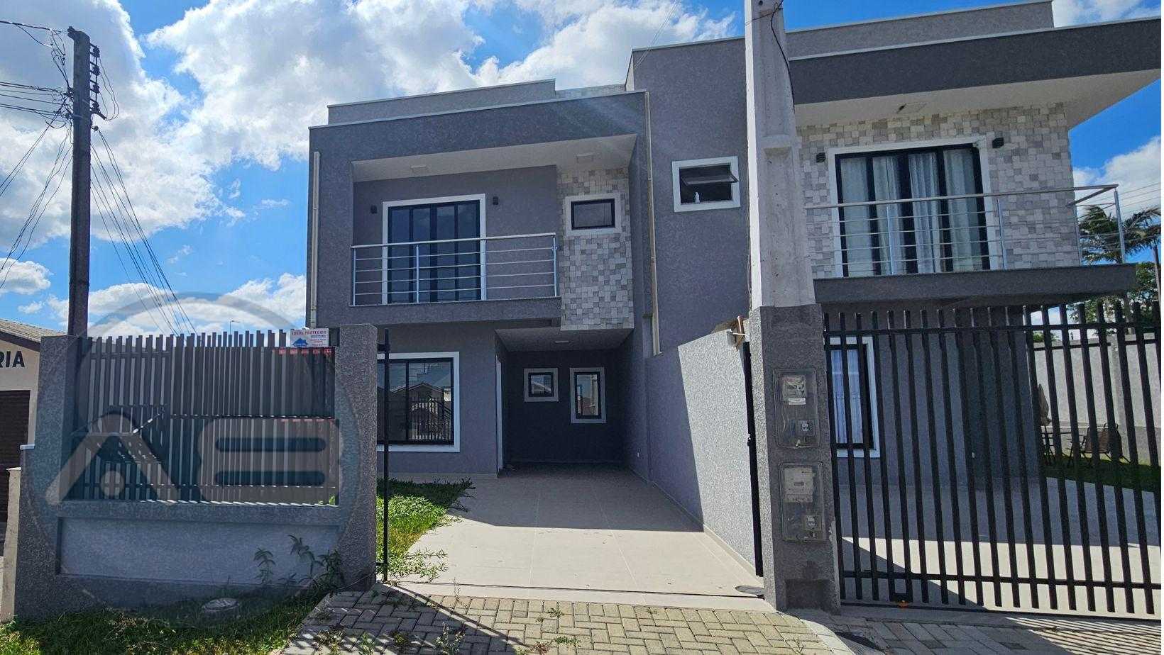 Sobrado 3 quartos com suíte no Bairro Estação, Araucária  Últi...