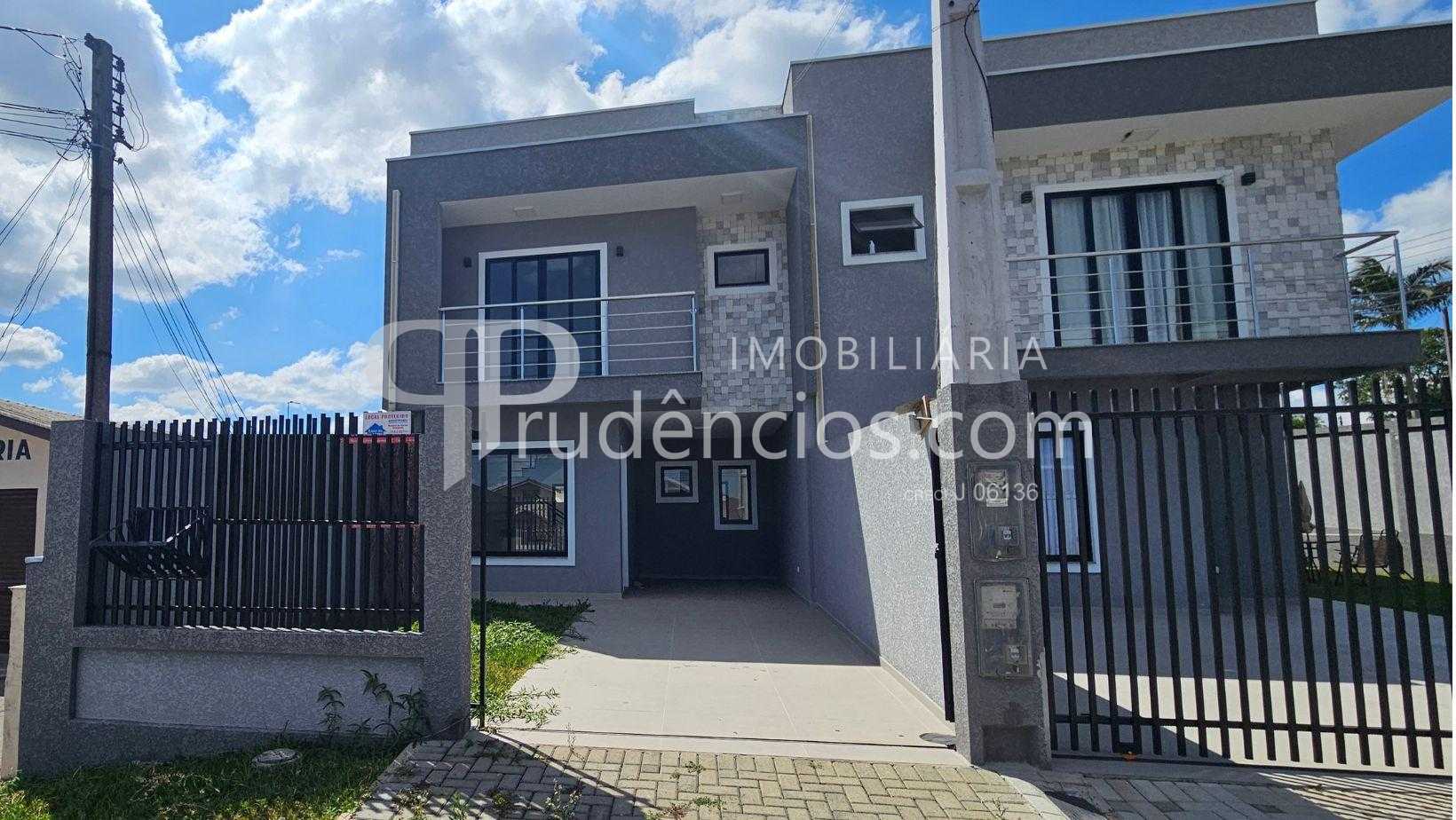 Sobrado 3 quartos com suíte no Bairro Estação, Araucária  Últi...