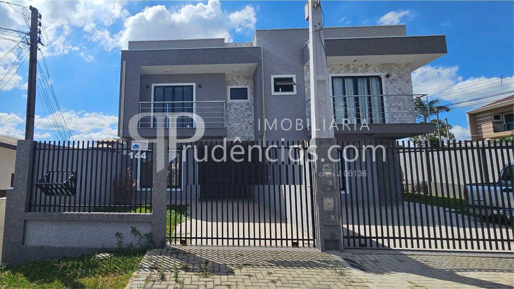 Sobrado 3 quartos com suíte no Bairro Estação, Araucária  Últi...