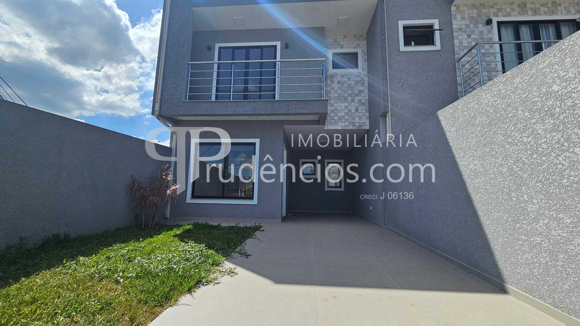 Sobrado 3 quartos com suíte no Bairro Estação, Araucária  Últi...