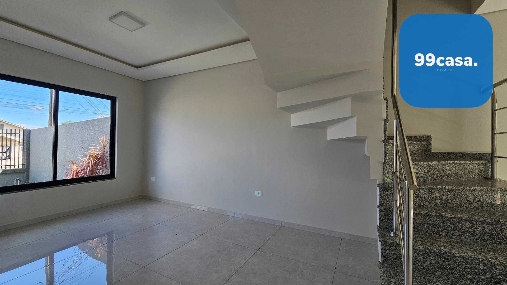 Sobrado 3 quartos com suíte no Bairro Estação, Araucária  Últi...