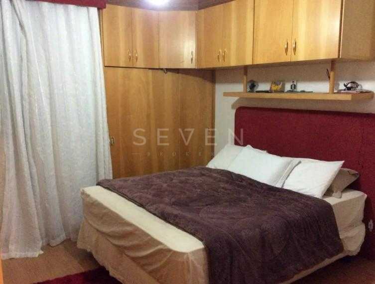 Excelente Sobrado com 3 Dormitórios e Ático Espaçoso, Próximo ...