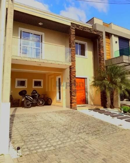 Sobrado Averbado 3 Quartos em Condomínio Fechado  Solar Floren...