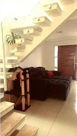 Sobrado Averbado 3 Quartos em Condomínio Fechado  Solar Floren...