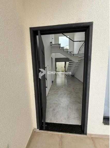 Lindo Sobrado Moderno com Terraço, Pé Direito Alto e Acabament...