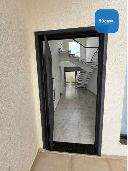 Lindo Sobrado Moderno com Terraço, Pé Direito Alto e Acabament...