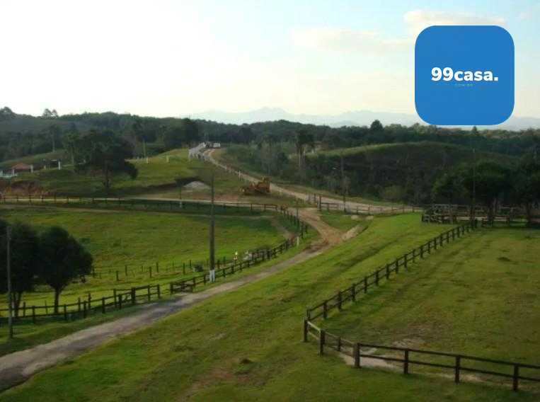 Haras de Alto Padrão em Curitiba  52 ha com Estrutura Completa...