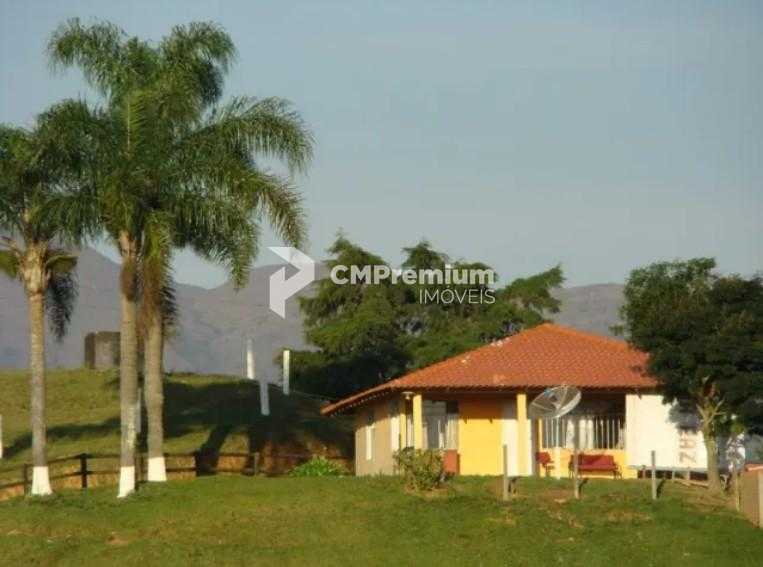 Haras de Alto Padrão em Curitiba  52 ha com Estrutura Completa...