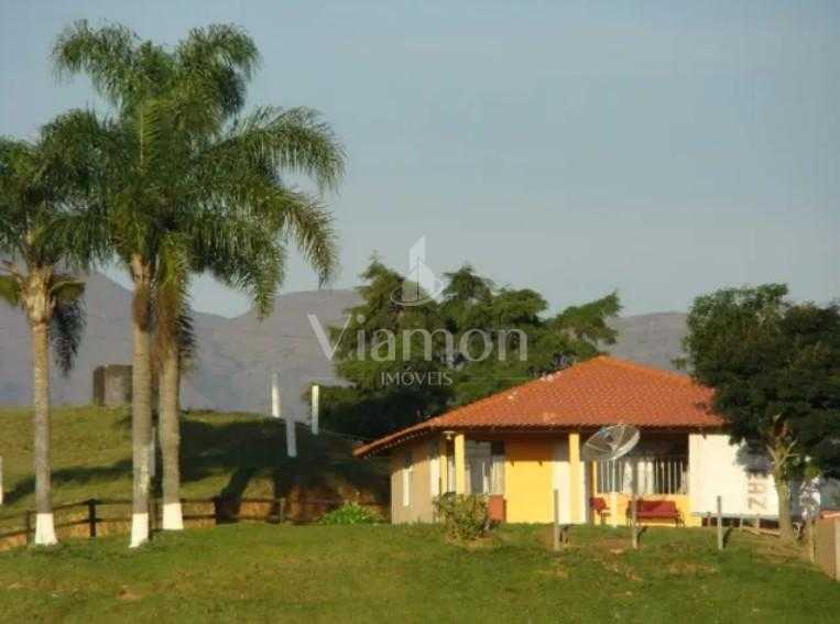 Haras de Alto Padrão em Curitiba  52 ha com Estrutura Completa...