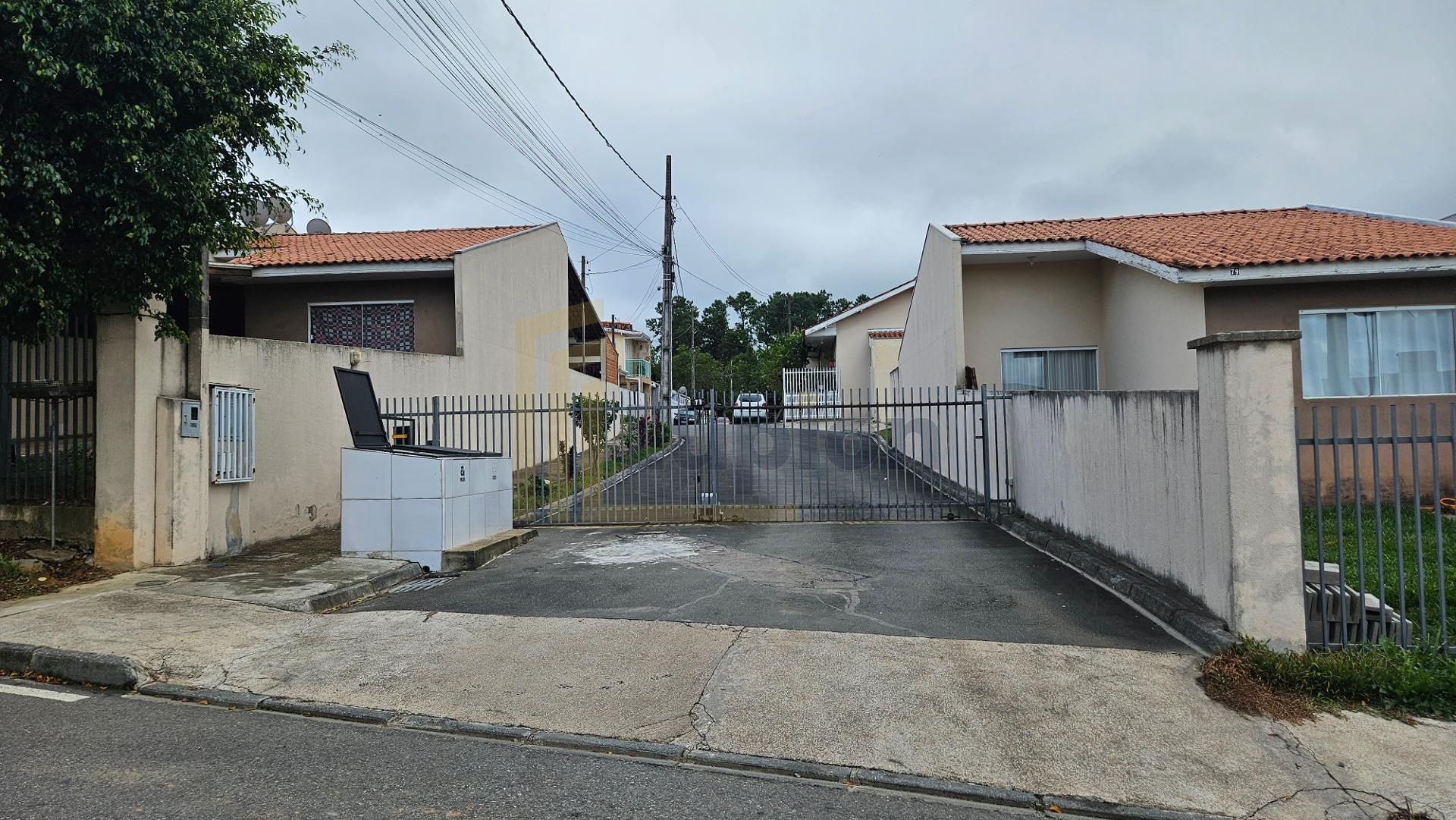 Casa 2 quartos em condomínio fechado no Thomaz Coelho  oportun...