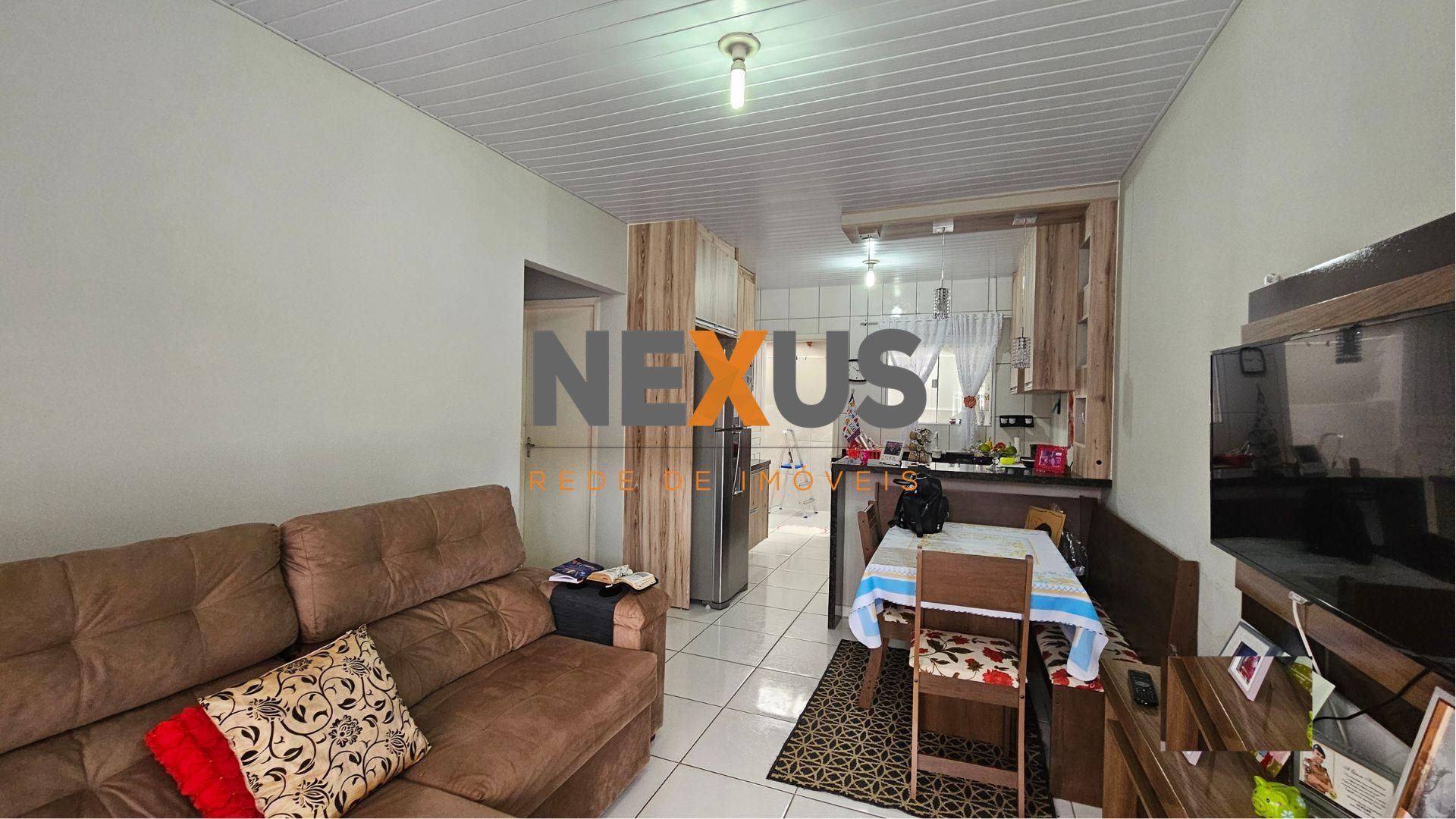 Casa 2 quartos em condomínio fechado no Thomaz Coelho: oportun...