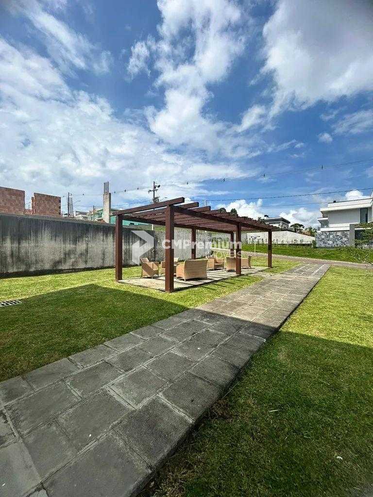 Terreno 1.000m  em Condomínio Fechado de Alto Padrão  Pinhais