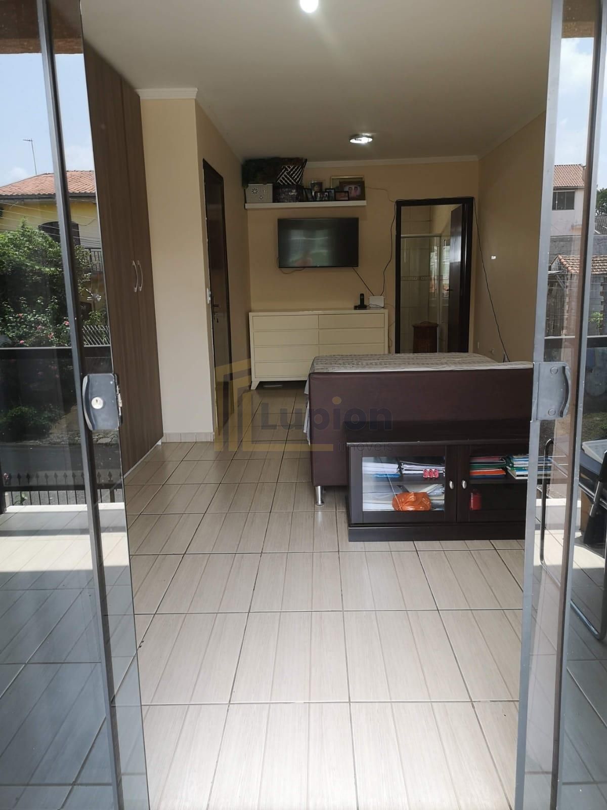 Sobrado com 210m , 3 quartos e suíte no Diadema  Espaço, confo...