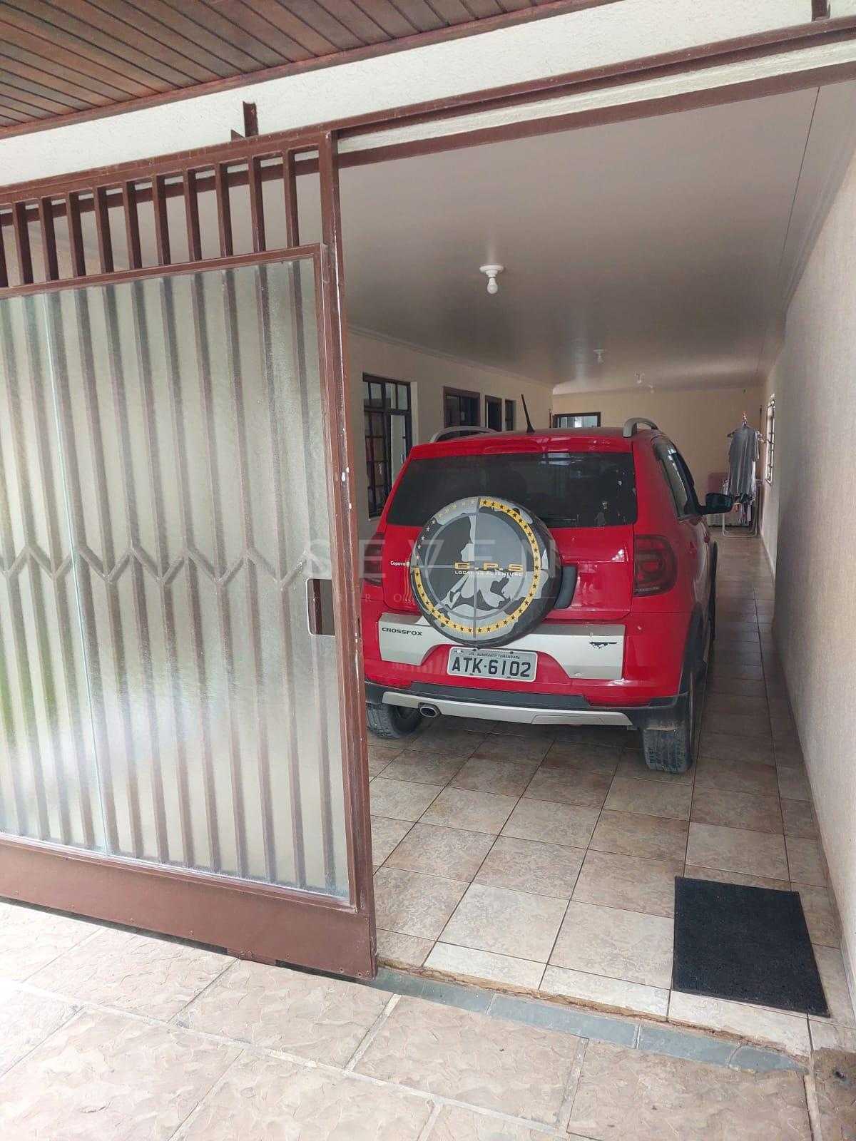 Viva no Paraíso do Tanguá, Casa Espaçosa com Jardim e Gourmet