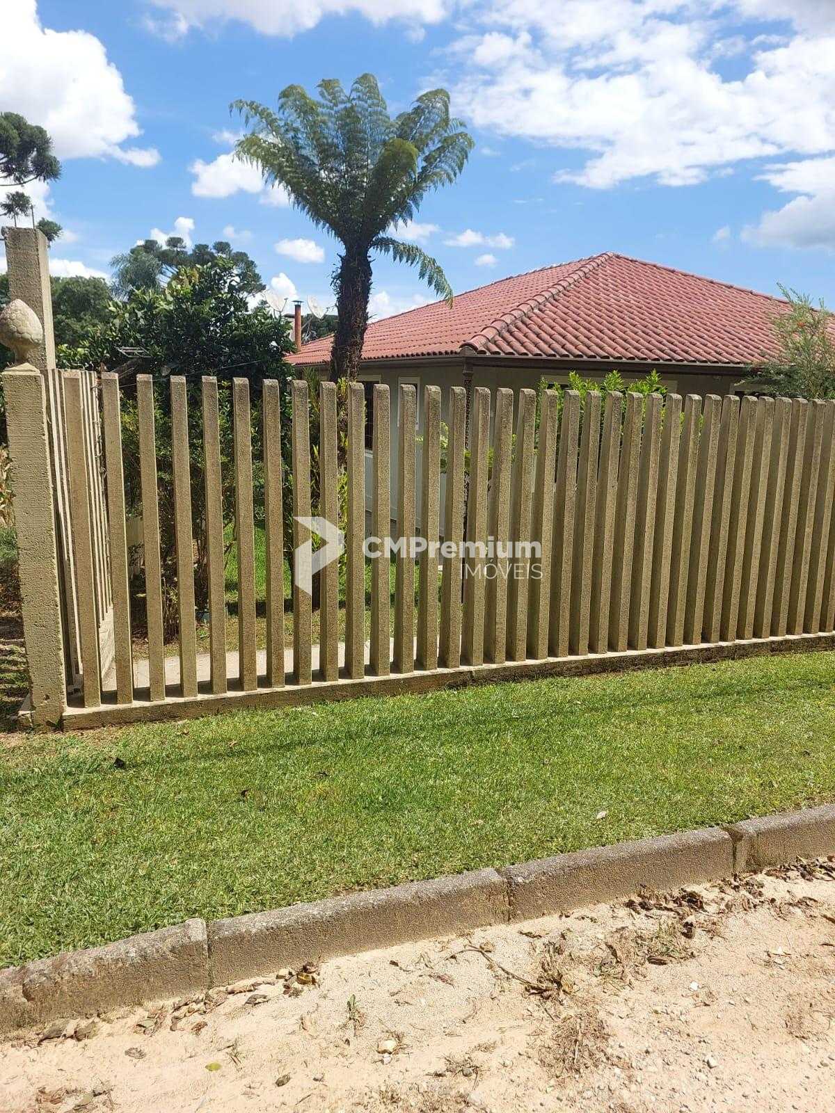 Viva no Paraíso do Tanguá, Casa Espaçosa com Jardim e Gourmet