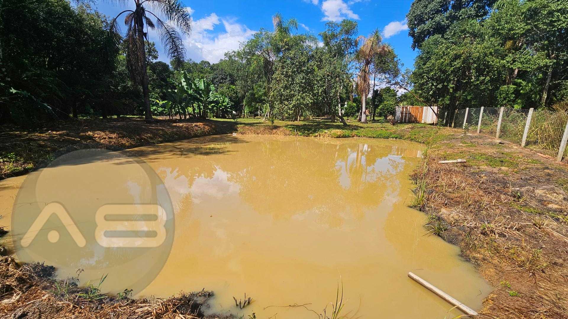 Ch?cara com 10000 m , registrada, por R  350.000,00 - Zona Rur...