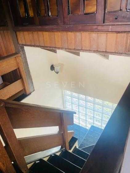 Sobrado de Esquina 3 Quartos à Venda  211 m  em Região Valorizada