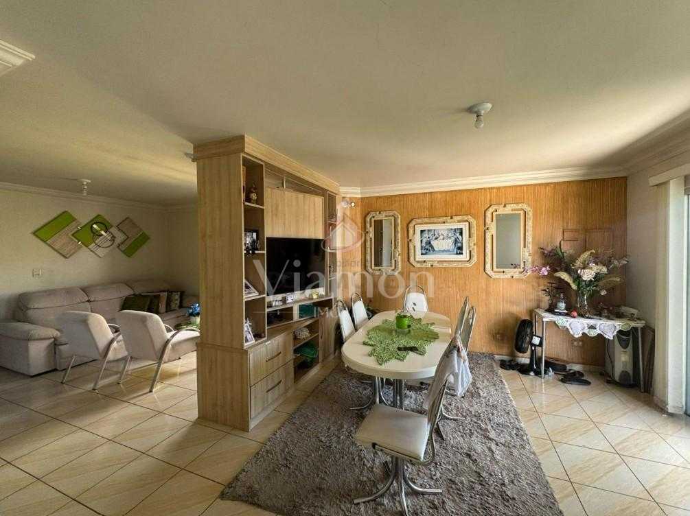 Sobrado Mobiliado com Suíte Master, Edícula e Área Gourmet no ...