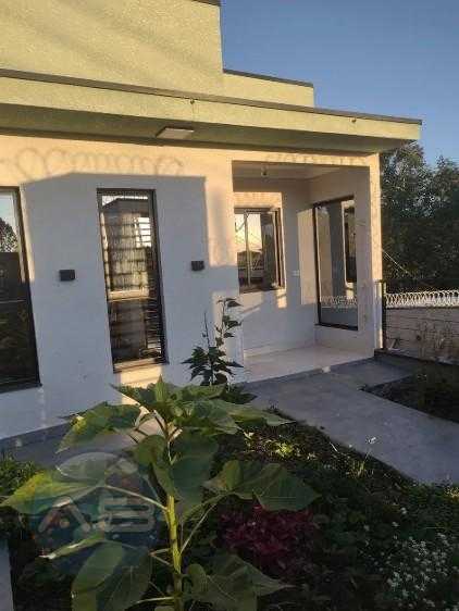 Oportunidade Única  Imóvel Espaçoso à Venda em Piraquara  180m...