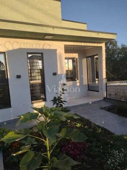 Oportunidade Única  Imóvel Espaçoso à Venda em Piraquara  180m...