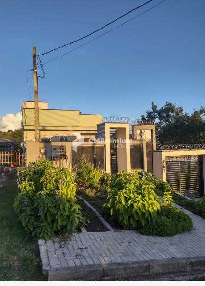 Oportunidade Única  Imóvel Espaçoso à Venda em Piraquara  180m...