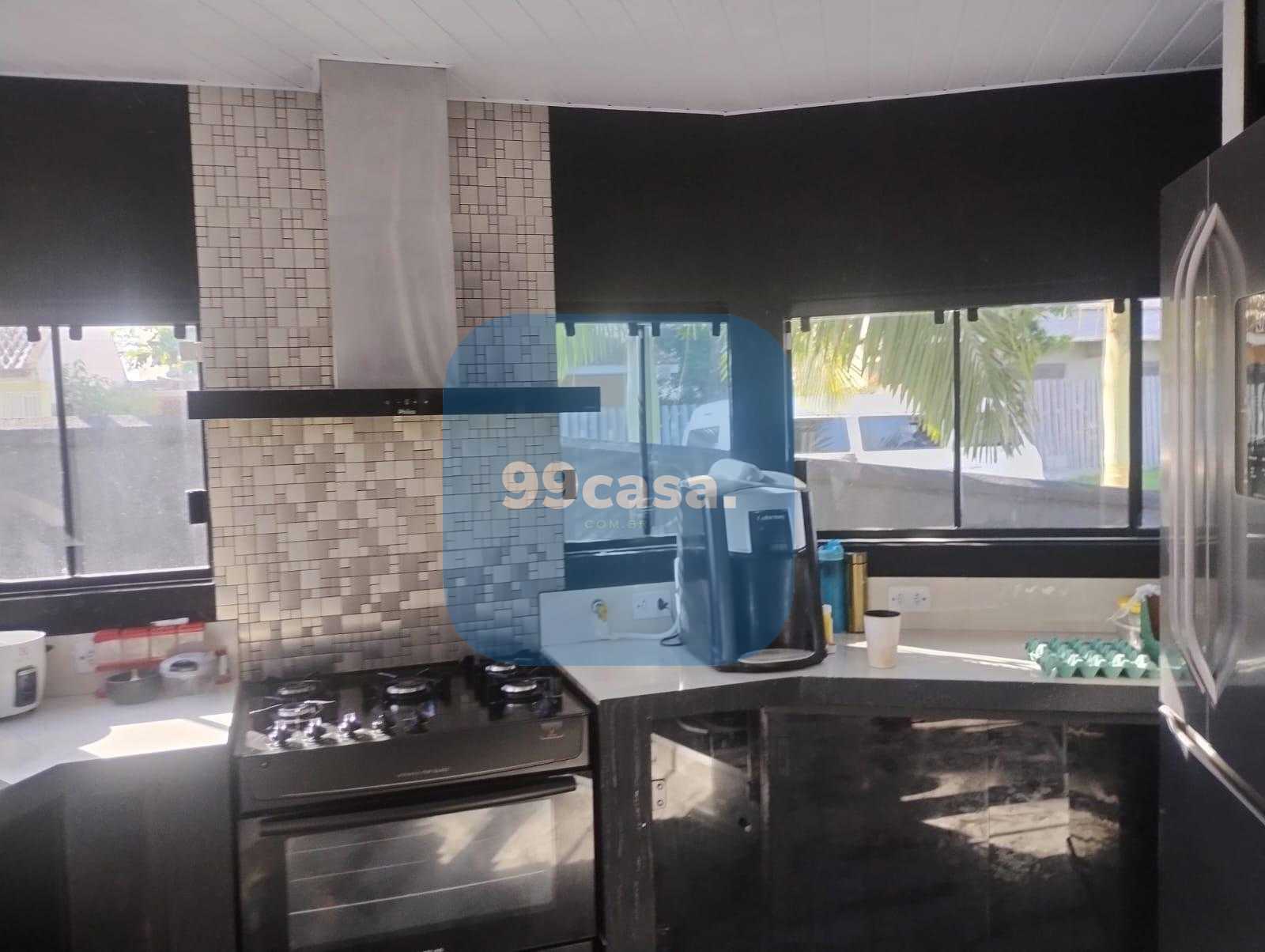 Casa de Esquina em Canoas, 3 Quartos, Piscina, Cinema e Automa...