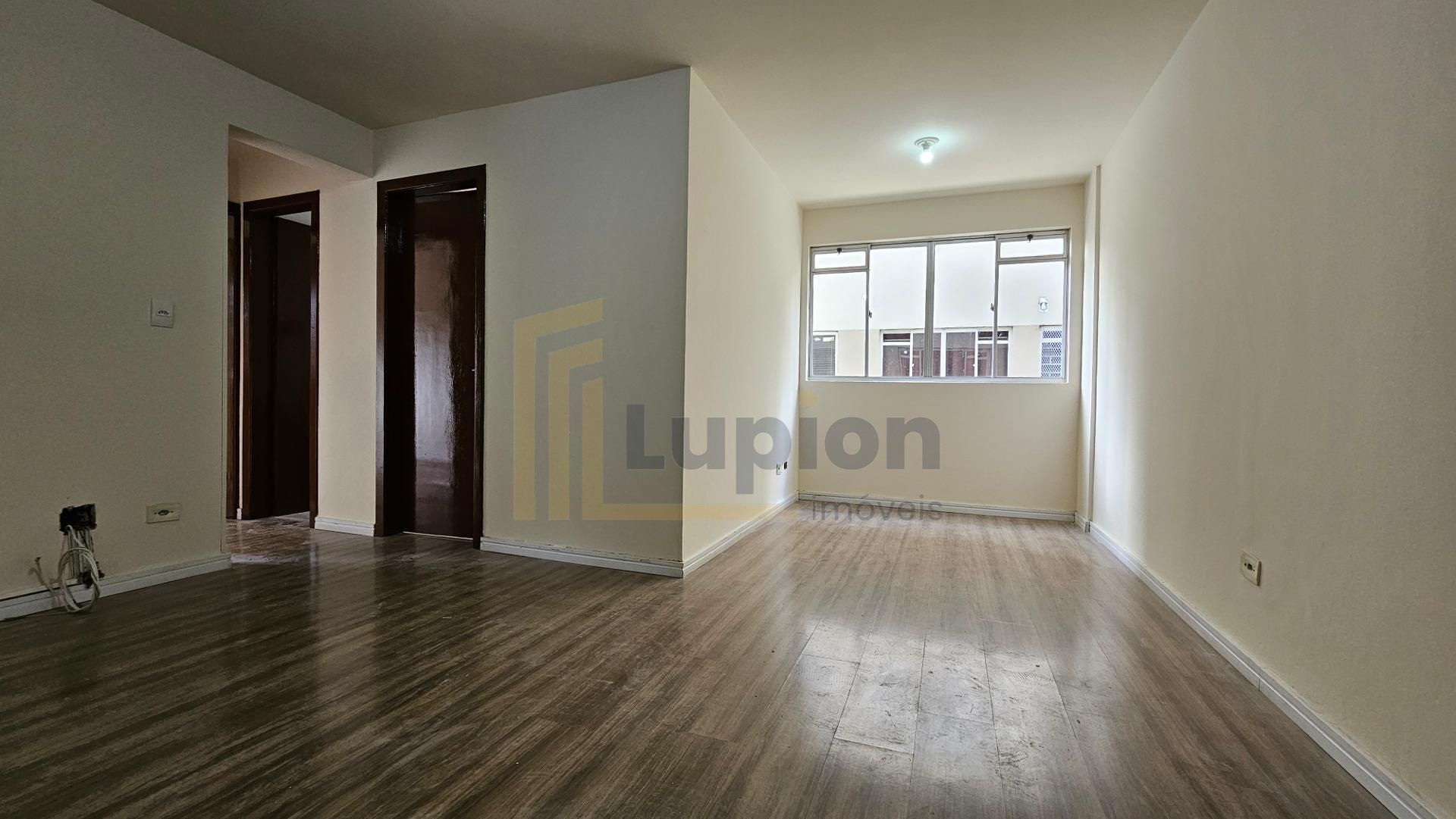 Apartamento térreo com 3 quartos no Nova Europa, Araucária PR ...