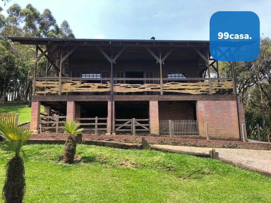 Chácara dos Sonhos no Campo  Casa em Madeira, Piscinas de Peix...